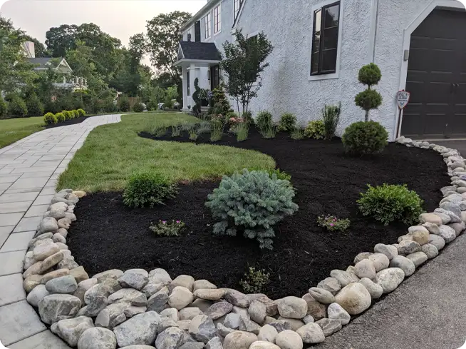 Mulch Installation in Westhartford project 5
